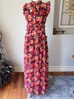 vince camuto pleated maxi dress Vince Camuto Printed Chiffon Halter Maxi Pleated Dress Navy/Ivory Women's  Sz 10